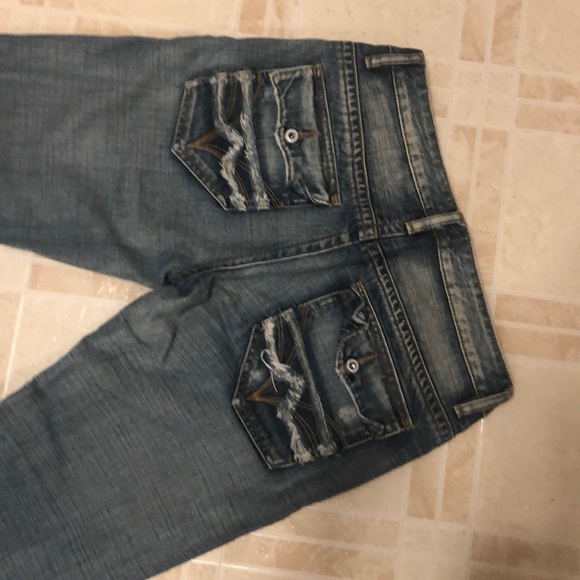 Denim Capris - Picture 3 of 5